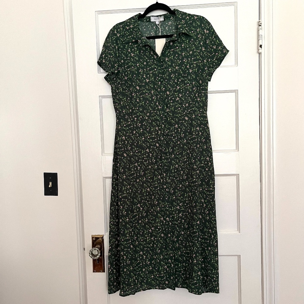 NWT Green floral Rihoas midi dress with collar and buttons, size large